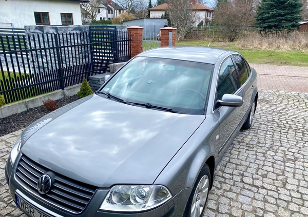 Volkswagen Passat cena 10300 przebieg: 364000, rok produkcji 2003 z Krzeszowice małe 254